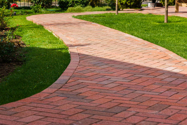 Best Professional Driveway Pavers  in Everett, PA